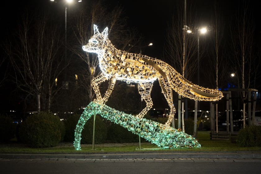 Świąteczne iluminacje we Wrocławiu, okolice CH Magnolia